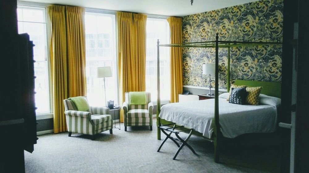 The Charles 3* Bangor