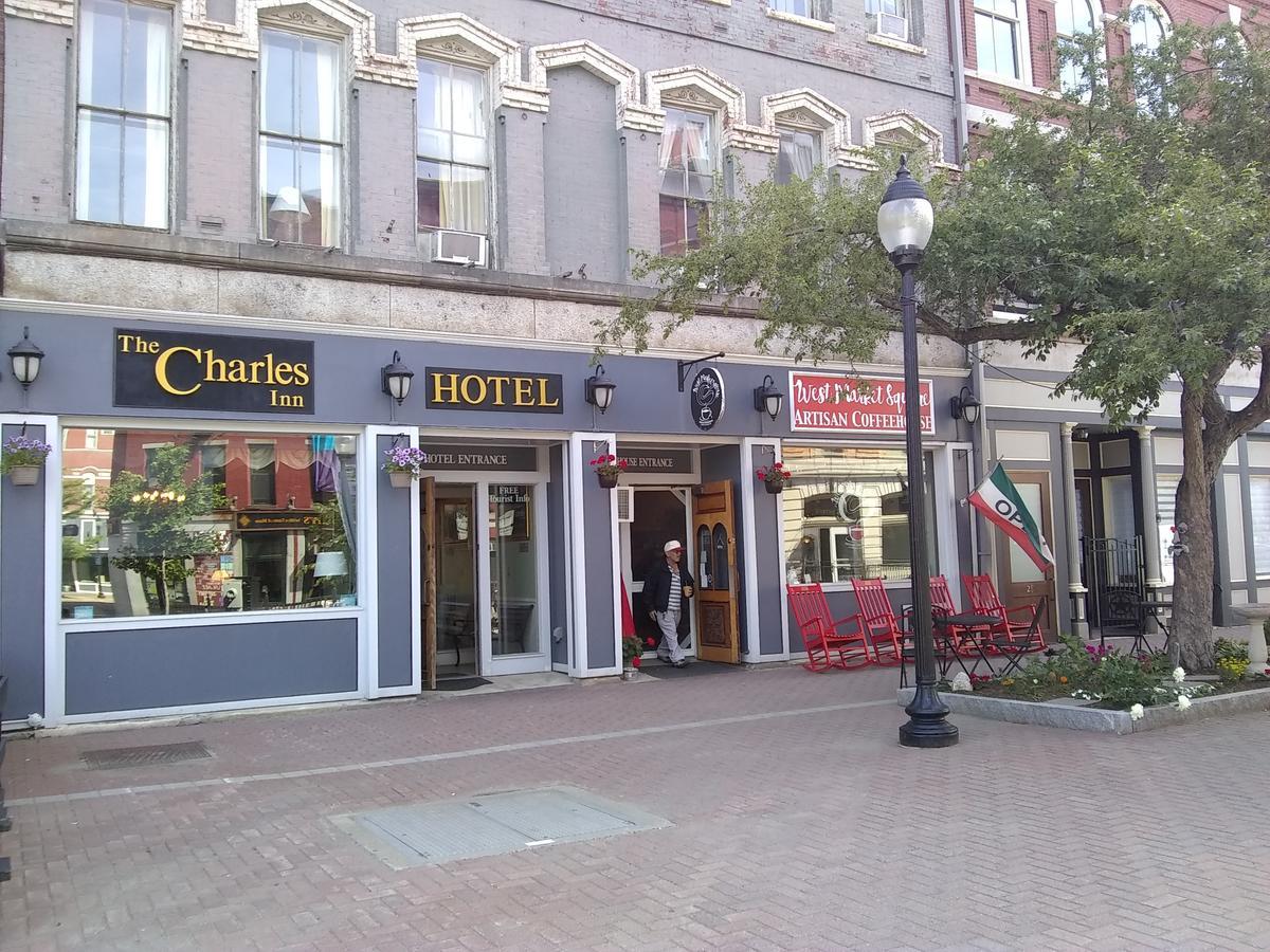 The Charles 3* Bangor